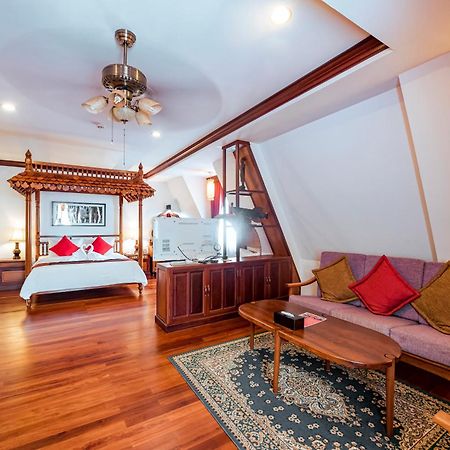 The Suite By Royal Crown Hotel Siem Reap Exterior photo