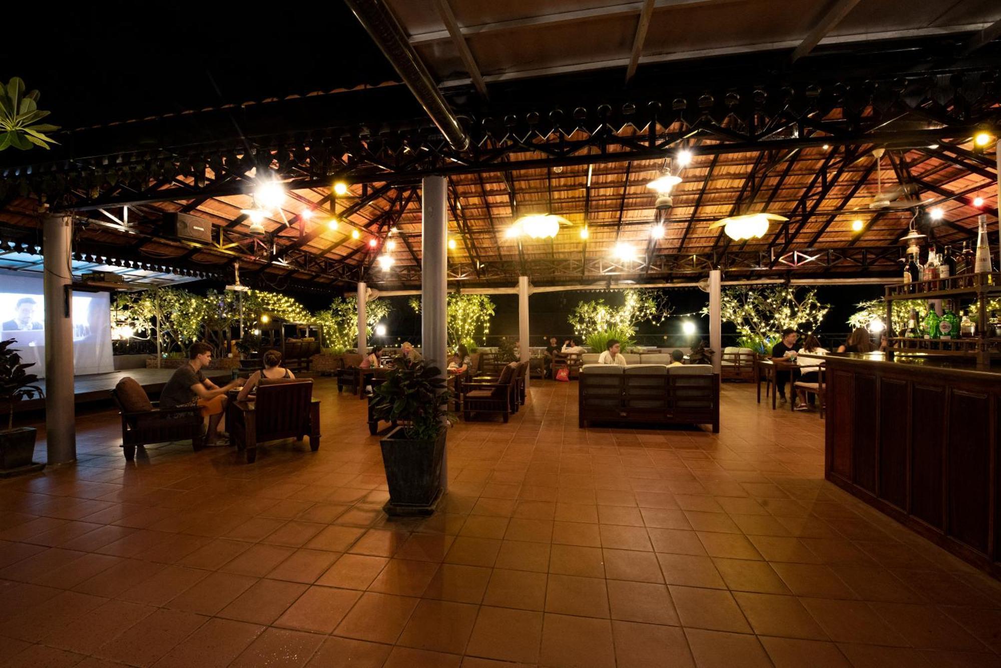The Suite By Royal Crown Hotel Siem Reap Exterior photo