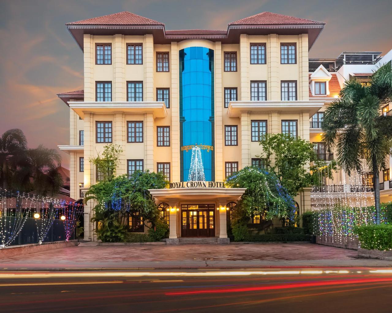 The Suite By Royal Crown Hotel Siem Reap Exterior photo